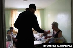 Волонтеры в приюте на улице Труда, Чита