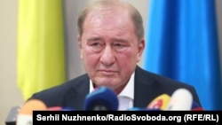 Ильми Умеров после возвращения в Украину. Борисполь, 27 октября 2017 года