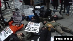 Акция “Die-In” движения Act Up. Фото группы ACT UP NY (Facebook)