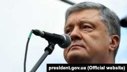 Петр Порошенко