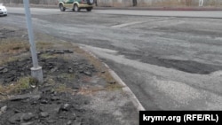 Ukraine, Crimea - to repair roads in the area of ATP, 15Dec2014